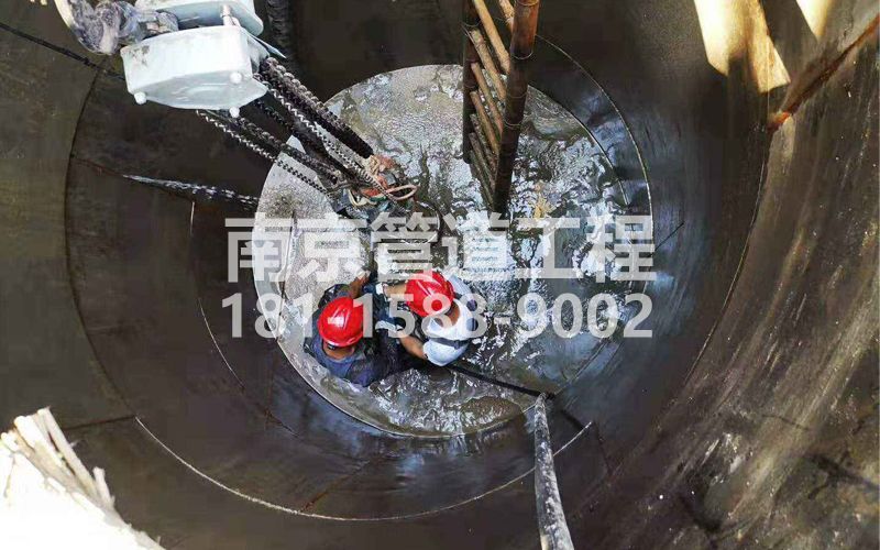 242银矿地质污水池清理
